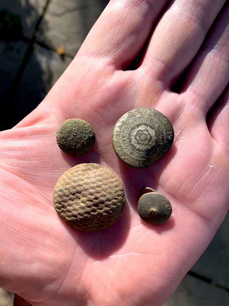 Buttons