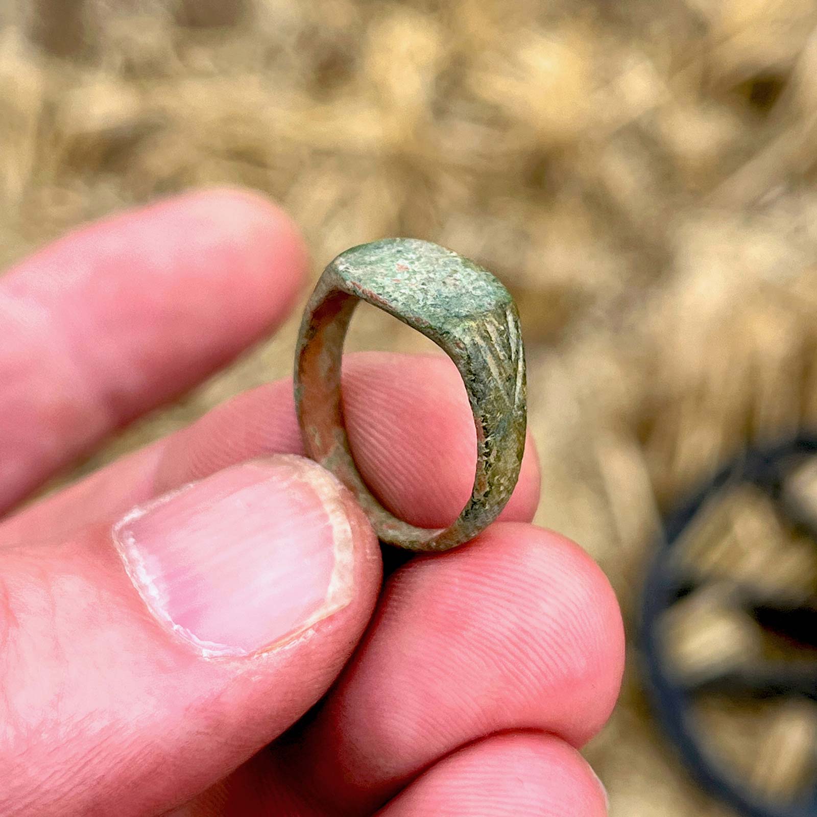 Roman Ring